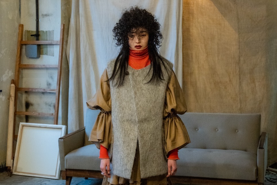 クワギ 2022-23年秋冬 ウィメンズ&メンズ コレクション