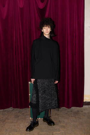 クワギ(Quwagi) 2022-23年秋冬ウィメンズ&メンズコレクション  - 写真1