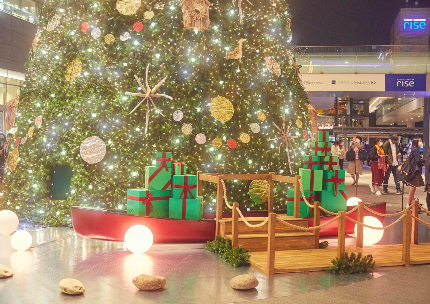 二子玉川ライズのクリスマスツリー＆イルミネーション、“水辺の国のクリスマス”を表現｜写真3