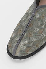 エンダースキーマの新作シューズ、“花咲く”2WAYパンプスや“カマボコソール”の厚底レザーサンダル｜写真49