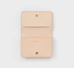 エンダースキーマ新作、“シームレス”仕様のレザー財布やエンボス加工×シボ革の2WAYレザーバッグ｜写真8