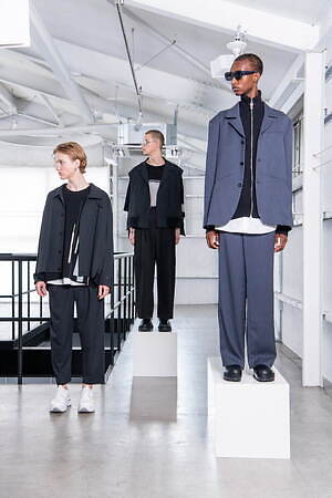 リヒト・ベシュトレーベン(Licht Bestreben) 2023年春夏ウィメンズ&メンズコレクション  - 写真11