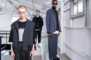 リヒト・ベシュトレーベン(Licht Bestreben) 2023年春夏ウィメンズ&メンズコレクション  - 写真12