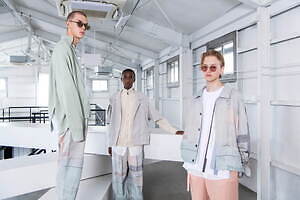 リヒト・ベシュトレーベン(Licht Bestreben) 2023年春夏ウィメンズ&メンズコレクション  - 写真22