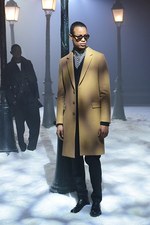 アミ アレクサンドル マテュッシ 2014-15年秋冬コレクション - パリにたたずむ男たち｜写真13
