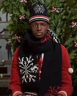 トム ブラウンのクリスマス、犬の“ヘクター”形バッグ＆スキーモチーフのニット｜写真6