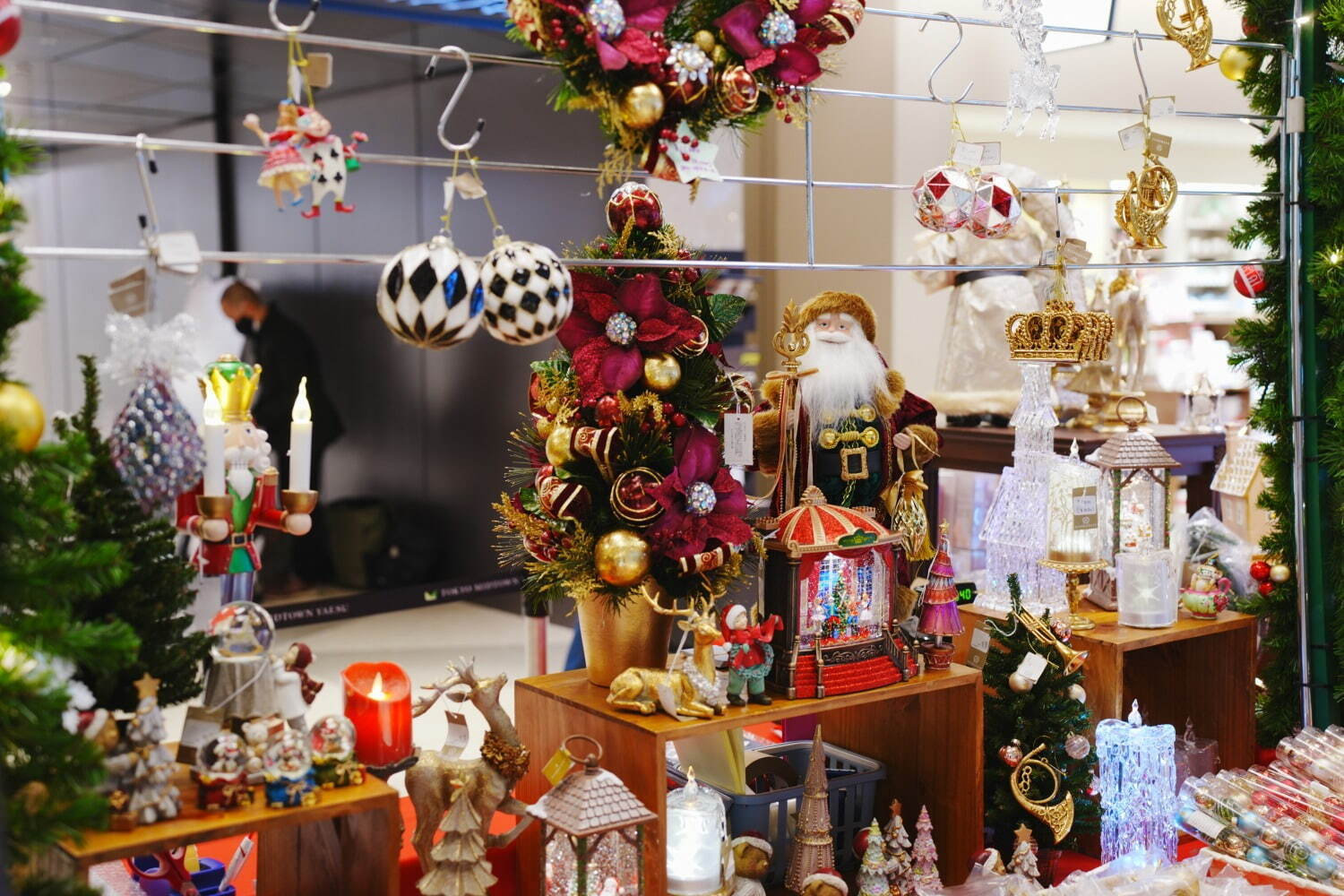 東京ミッドタウン八重洲のクリスマスマーケット、カヌレ＆シュトーレンなど12店舗が集結｜写真35