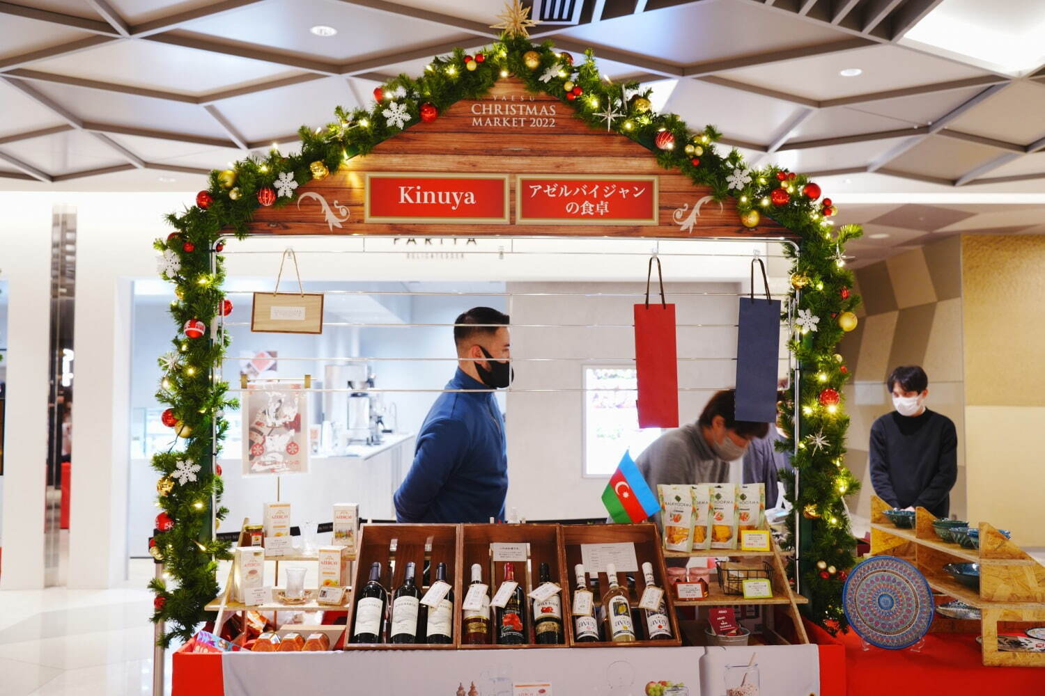 東京ミッドタウン八重洲のクリスマスマーケット、カヌレ＆シュトーレンなど12店舗が集結｜写真31