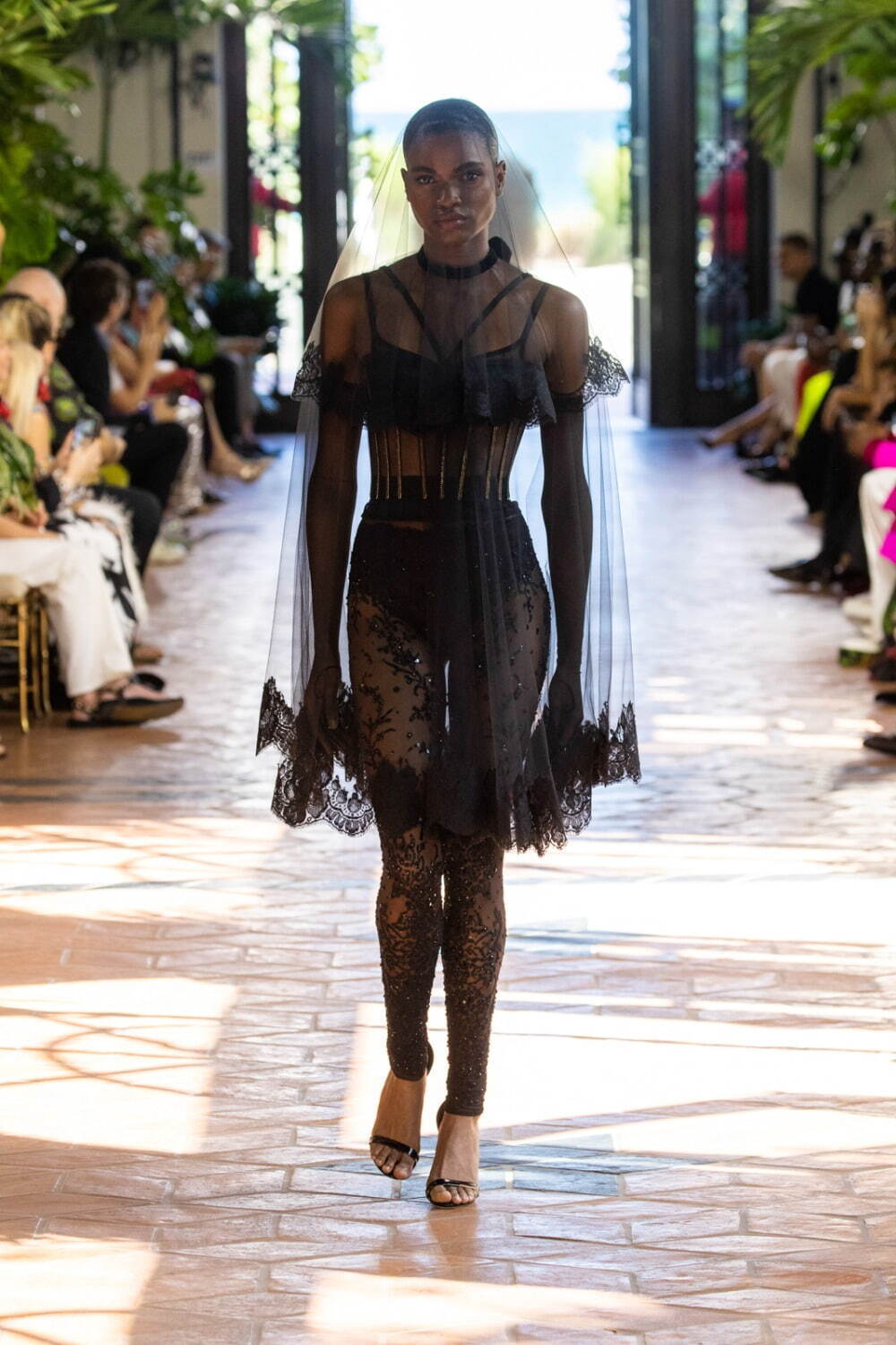 ドルチェ＆ガッバーナ アルタ モーダ 2023年春夏<span>コレクション</span> - 写真4