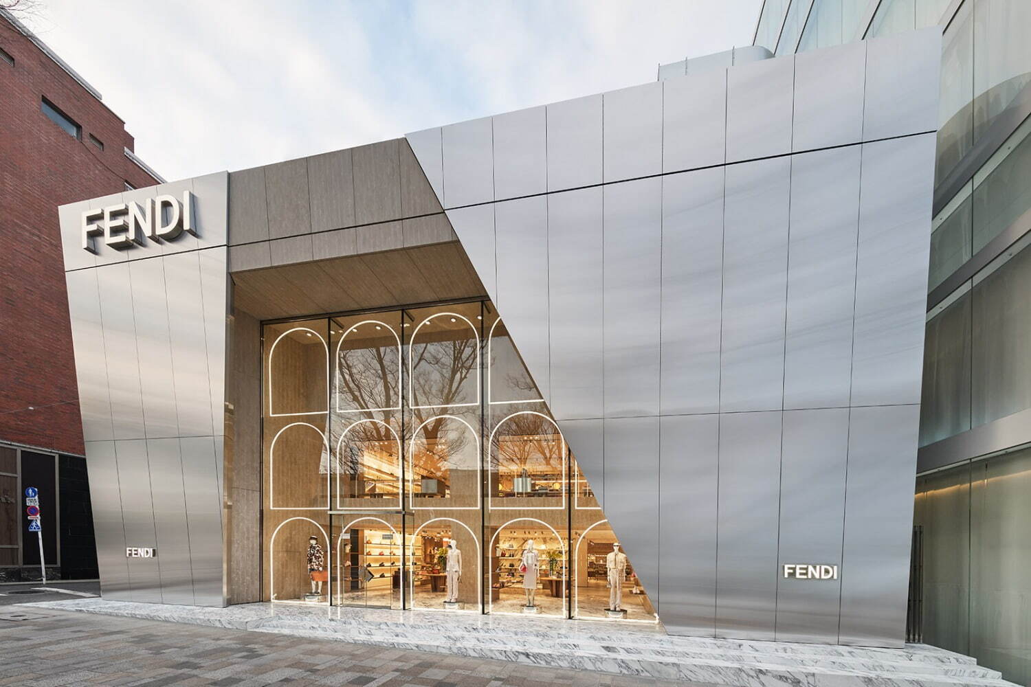 フェンディ(FENDI) パラッツォ フェンディ 表参道 フェンディ カーサ｜写真1