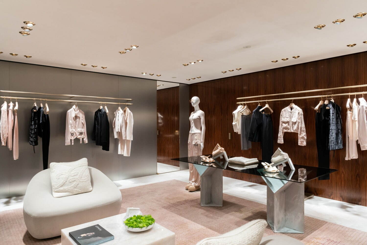 フェンディ(FENDI) パラッツォ フェンディ 表参道 フェンディ カーサ｜写真41