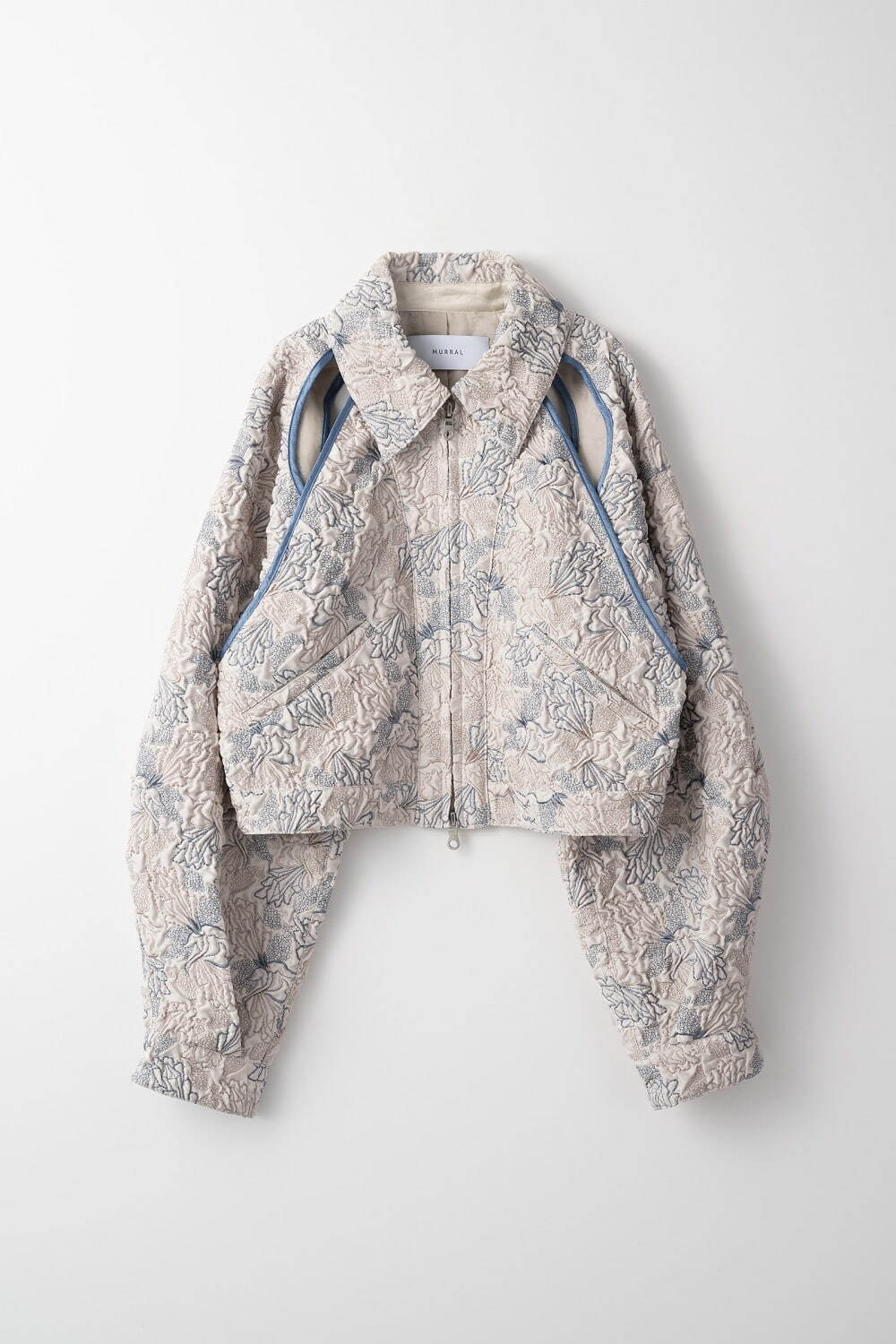 Quartz embroidery jacket  58,300円
