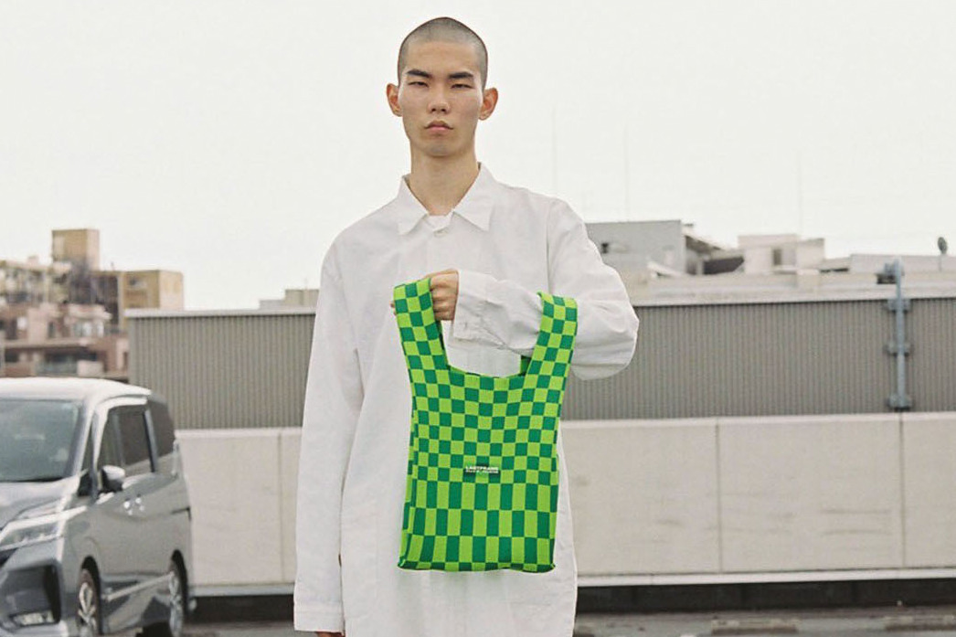 ラストフレーム“帯”着想ニットバッグや2WAY新型など、伊勢丹新宿店 メンズ館の限定ストアも