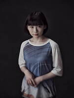 映画『パラサイト 半地下の家族』舞台化 - 古田新太＆宮沢氷魚が“寄生一家”に、東京・大阪で上演｜写真4