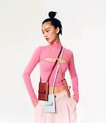 ラ ブーシュ ルージュ初のレザーバッグ、“リップスティック収納可能”なポケット付き｜写真11