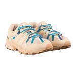 A.P.C.とアシックスのコラボロゴ入りスニーカー、ブルーのタイダイ柄シューレース｜写真2