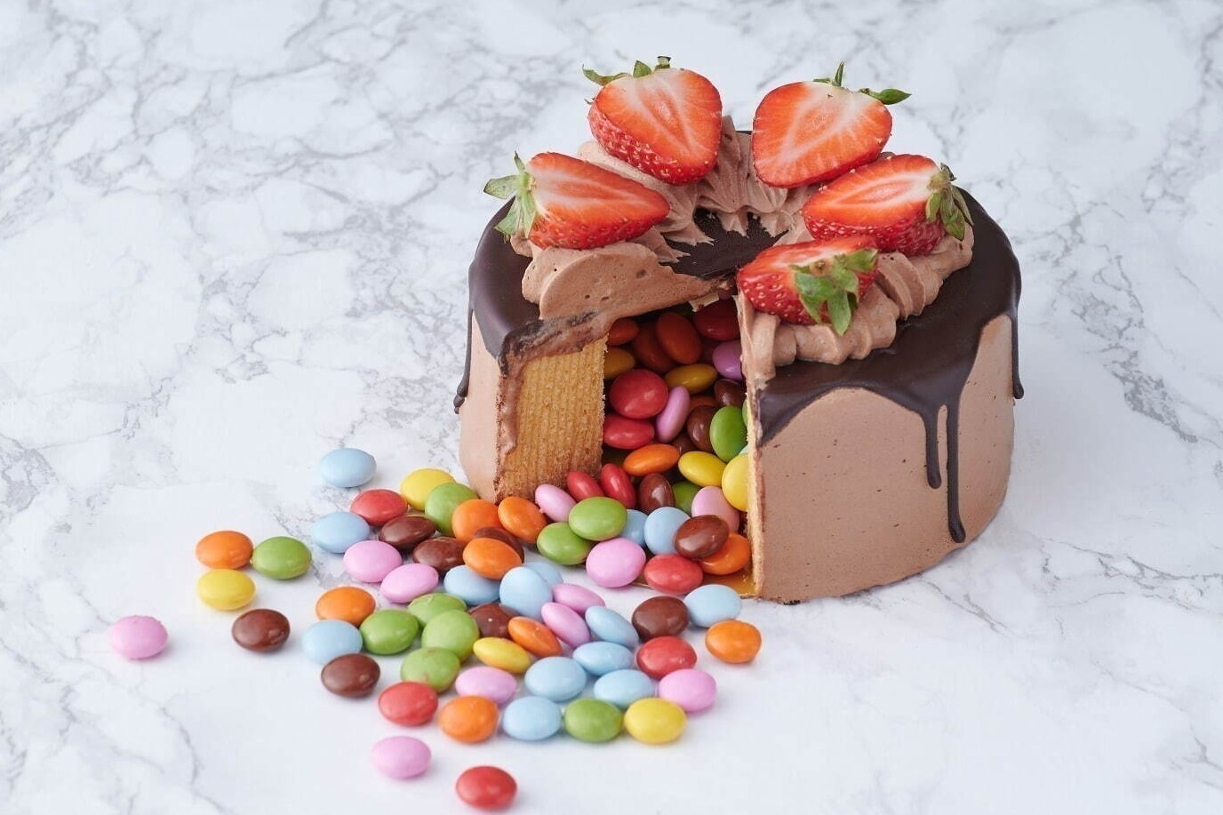 バレンタインチョコレート2023【個性派編】友チョコにぴったり！珍しい“変わり種チョコ”など 