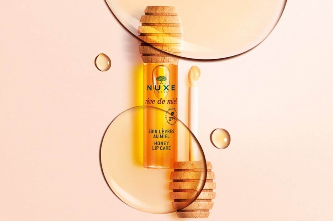 リップオイル｜ニュクス「ハチミツ」イメージの新リップケア、“ハニーポット風”パッケージデザイン