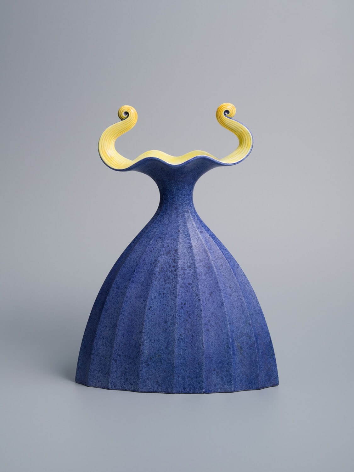 アルド・ロンティーニ《リッコリーナ》1987年 国立工芸館蔵 撮影:野村知也