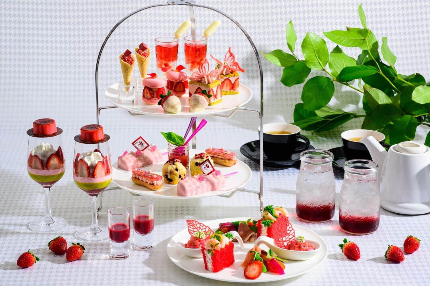 東京マリオットホテルのいちごアフタヌーンティー、ときめきが詰まったいちご尽くしのスイーツ
