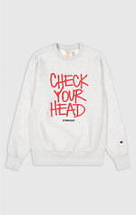 チャンピオン×ビースティ・ボーイズのスウェット、“手書き風ロゴ”やジャケット写真を配して｜写真18