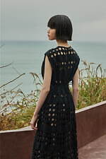 アキラナカ×ステュディオス“色とりどり”のガラスビーズ編み込んだニットやコットンレースドレス｜写真22