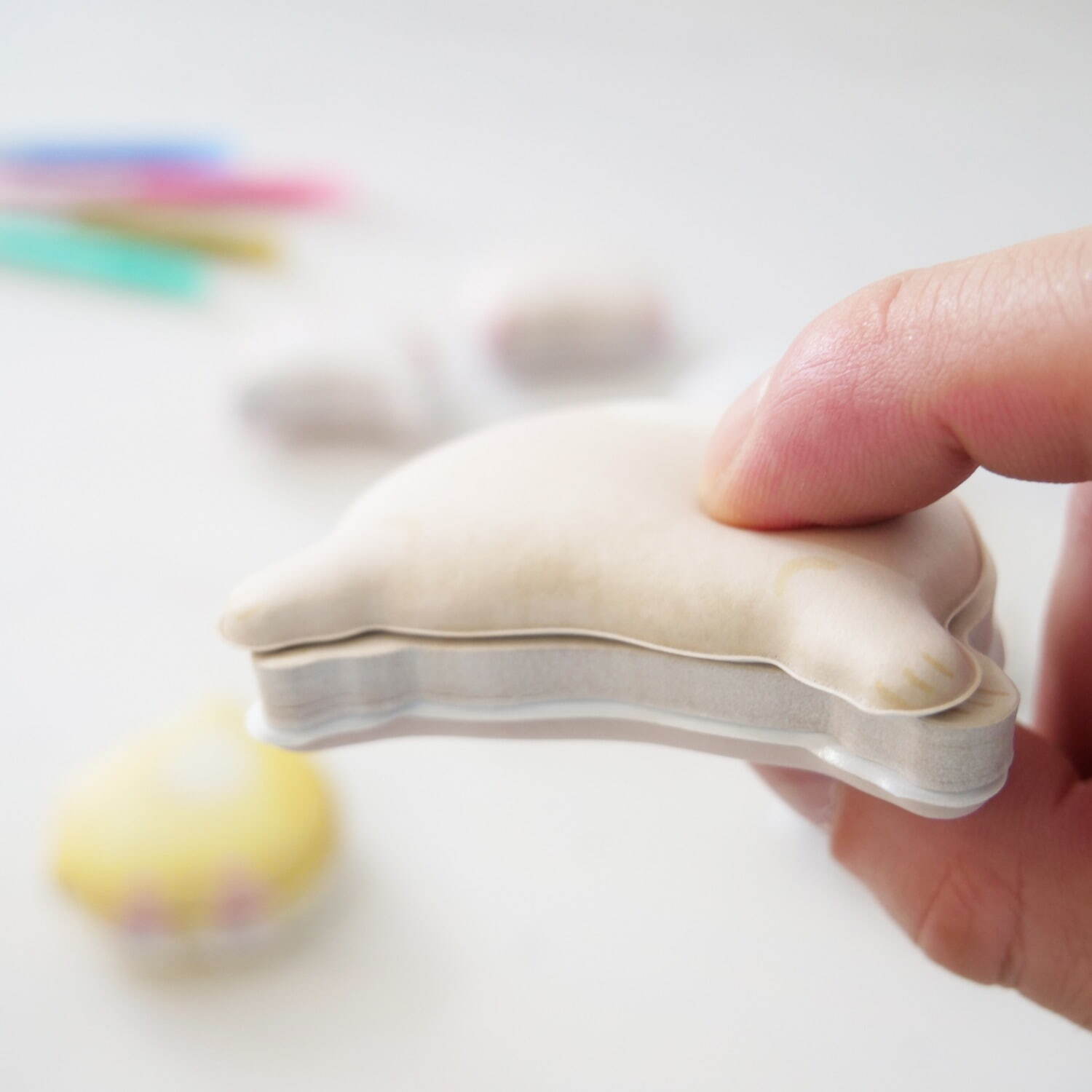 ぷにぷに“動物のおしり”モチーフの付箋「ぷにけつふせん」コーギーやパンダなど全8種のおしり｜写真4