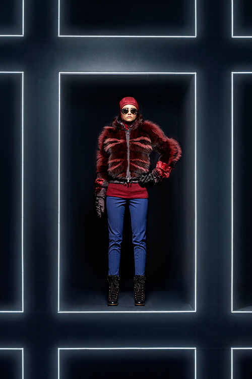 モンクレール グルノーブル(MONCLER GRENOBLE) 2014-15年秋冬ウィメンズ&メンズコレクション シルエット - 写真1