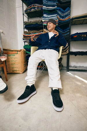 VANS新作“ローファー型”スニーカー、スエード素材＆取り外し可能な