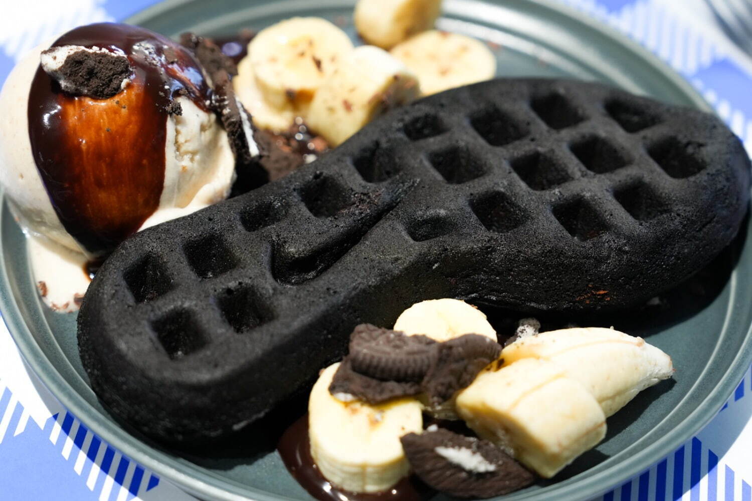 Black Power Waffle 1,870円