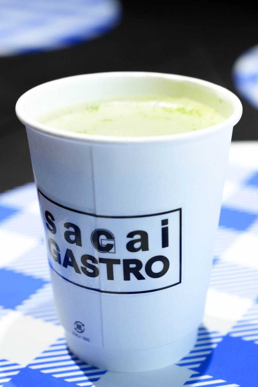 sacai×ゲットー ガストロのコラボカフェ、原宿で - ナイキスウッシュ入り“ソール型”ワッフル｜写真6