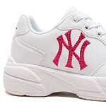 アトモス ピンク×MLB、“ラインストーン輝く”ヤンキースロゴ入り厚底ウィメンズスニーカー｜写真10