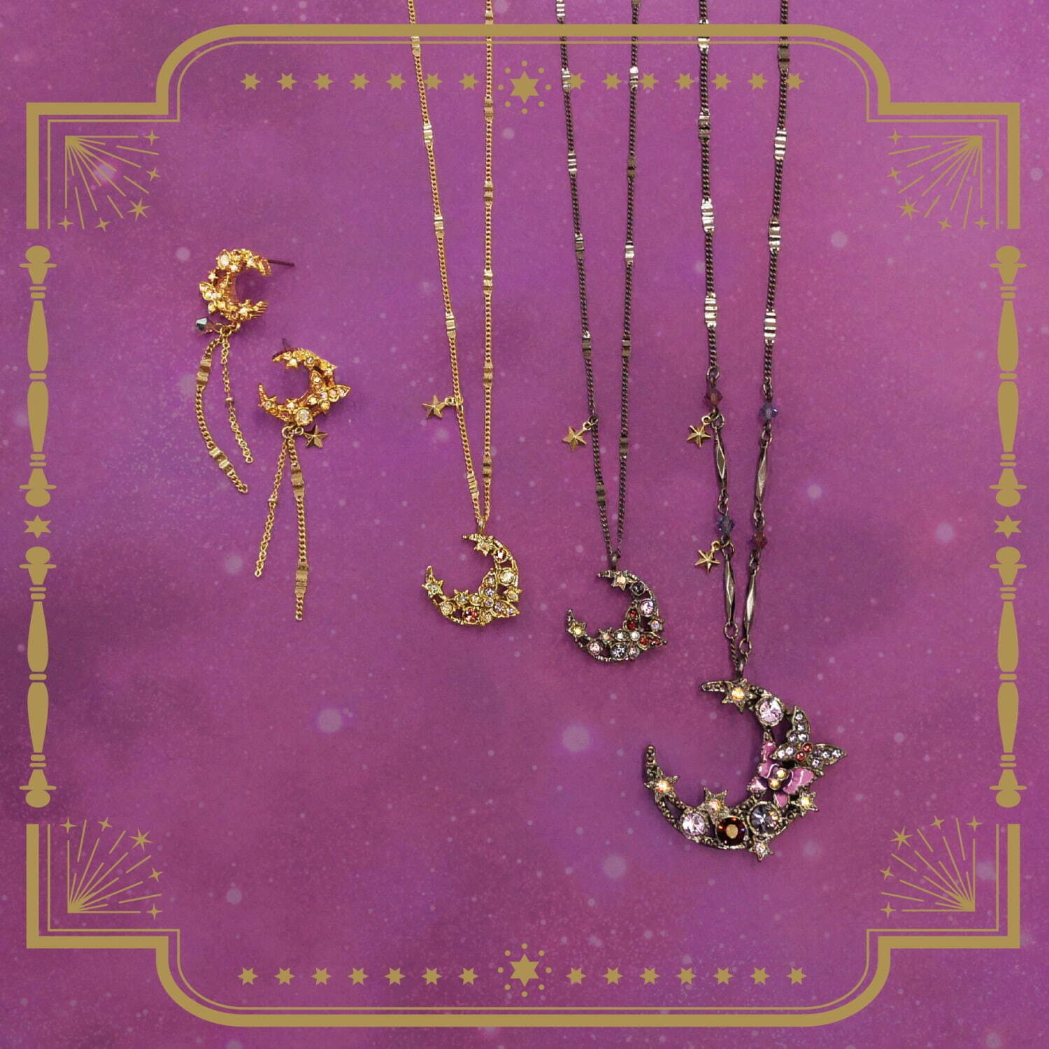 (左から)ピアス(イヤリング) 13,200円、ネックレス(小) 13,200円、ネックレス(大) 18,700円