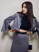 スナイデル23年春新作“フリルたっぷり”シャツワンピース＆ボリューミーなボウタイブラウス｜写真5