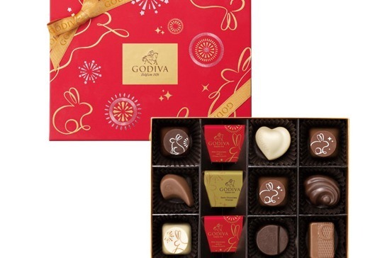 ゴディバから新年を祝う限定チョコレート、23年干支“兎”＆花火パッケージ