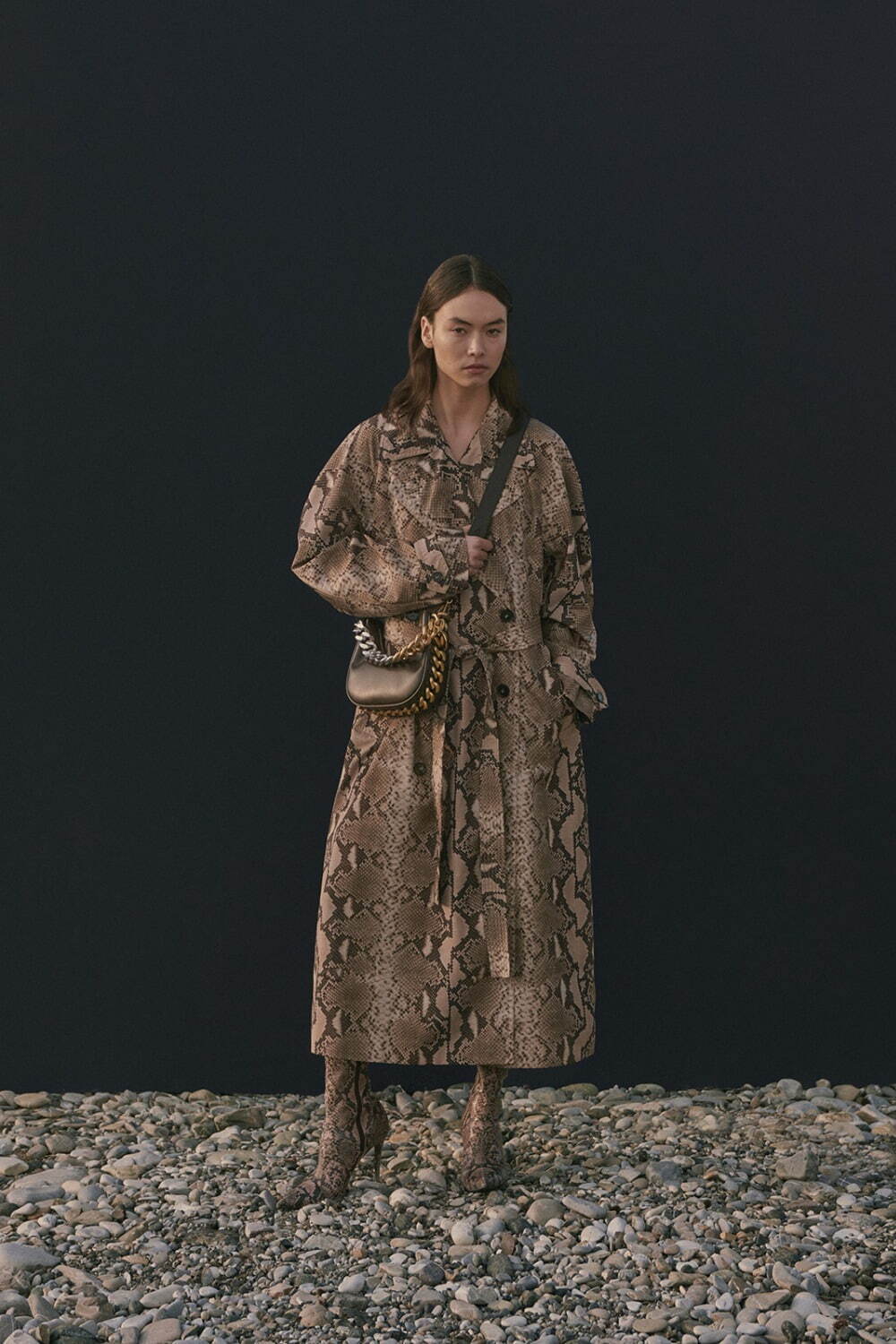 ステラ マッカートニー 2023年秋｜ トレンチコート