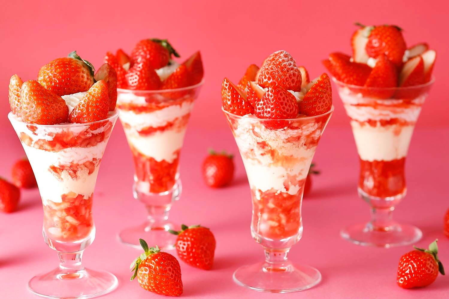 パフェ｜資生堂パーラー サロン・ド・カフェ ラゾーナ川崎店＆自由が丘店、ブランドいちごの限定パフェ