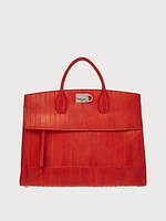 フェラガモから“うさぎ”モチーフの新作バッグ＆ウェア、ガンチーニを配した財布も｜写真12