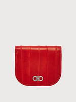 フェラガモから“うさぎ”モチーフの新作バッグ＆ウェア、ガンチーニを配した財布も｜写真14