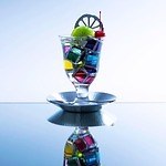 ステンドグラス作家・ひらのまり展覧会「こころを満たす喫茶展」大丸梅田店で、喫茶店メニューをモチーフに｜写真1