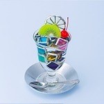 ステンドグラス作家・ひらのまり展覧会「こころを満たす喫茶展」大丸梅田店で、喫茶店メニューをモチーフに｜写真2