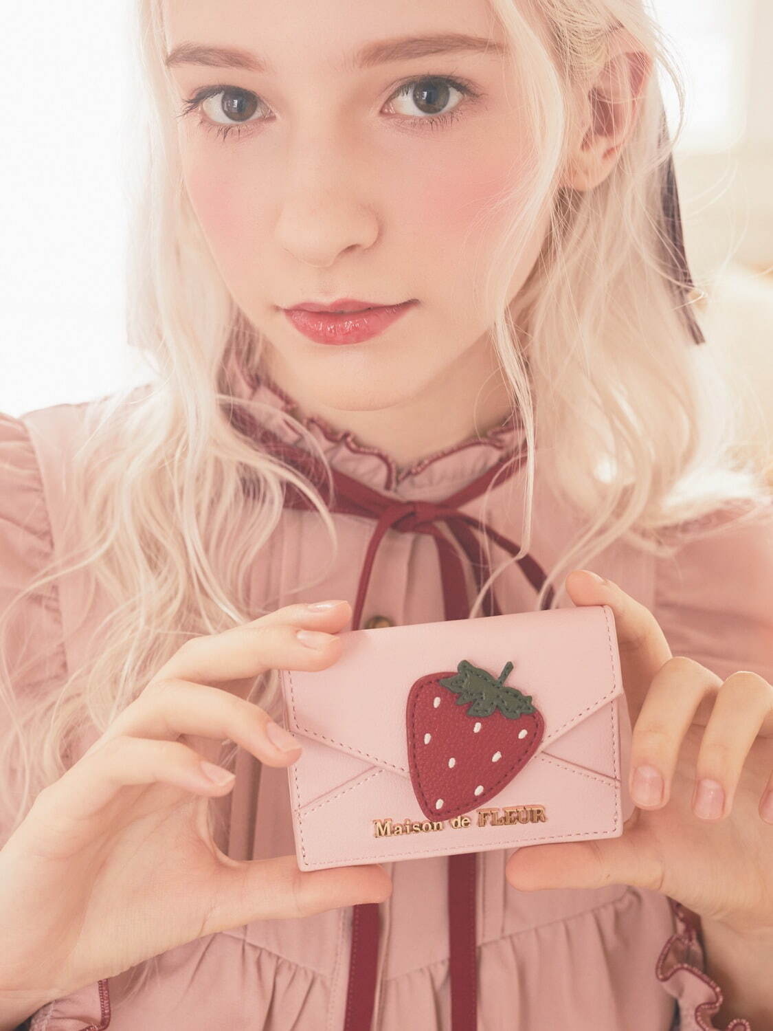 イチゴレターカードケース 7,000円