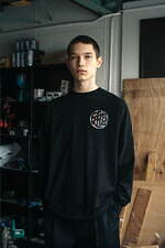 エフシーレアルブリストル“江戸文字×アルファベット”のロゴ入りジャケット、スニーカーウルフとコラボ｜写真28