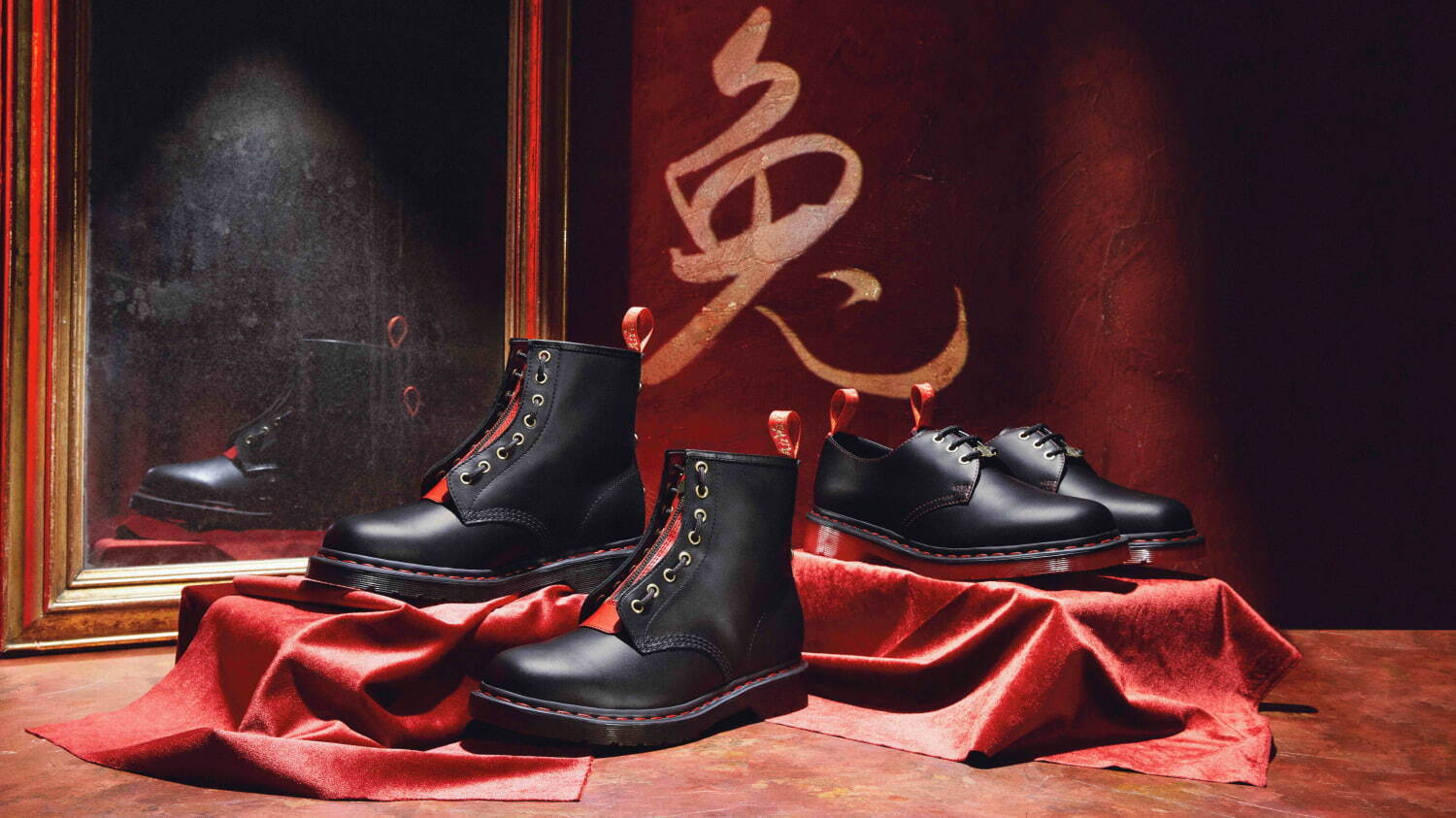 Dr.Martens 8ホールブーツ 革靴