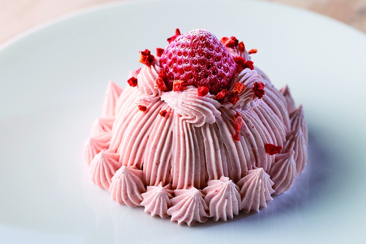 伊勢丹新宿店に“苺スイーツ”が集結！あまおうのマロンシャンテリー＆スーパーショートケーキ