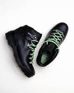 ステューシー＆ティンバーランドのコラボシューズ、定番ブーツをゴアテックスレザーでアレンジ｜写真2