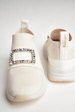 ダイアナ(DIANA) クリスタル｜写真8