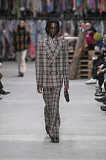 エトロ 23-24年秋冬メンズコレクション - “家庭的な温かみ”を伝統のファブリックにのせて｜写真6