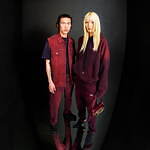 ディーゼル23年干支“うさぎ”モチーフのデニムベストやスウェット、ダークレッドのウォッシュ加工で｜写真4