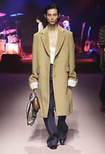 グッチ(GUCCI) 即興｜写真4